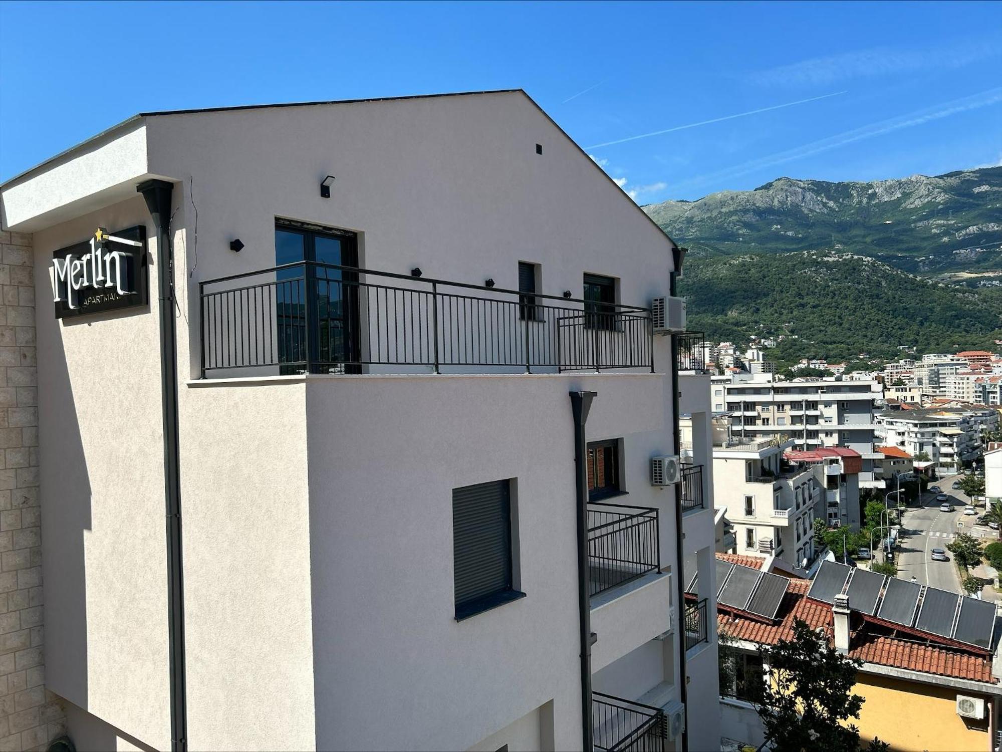 Merlin Prestige Apartments 부드바 외부 사진