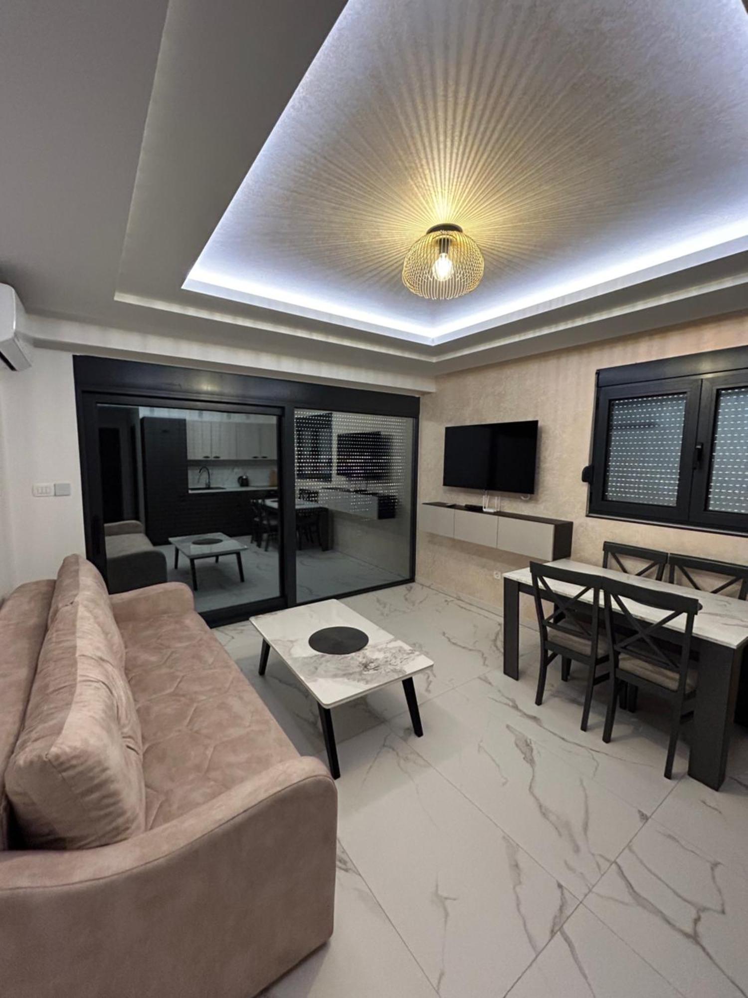 Merlin Prestige Apartments 부드바 외부 사진
